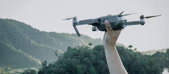 Drone  طائرة بدون طيار